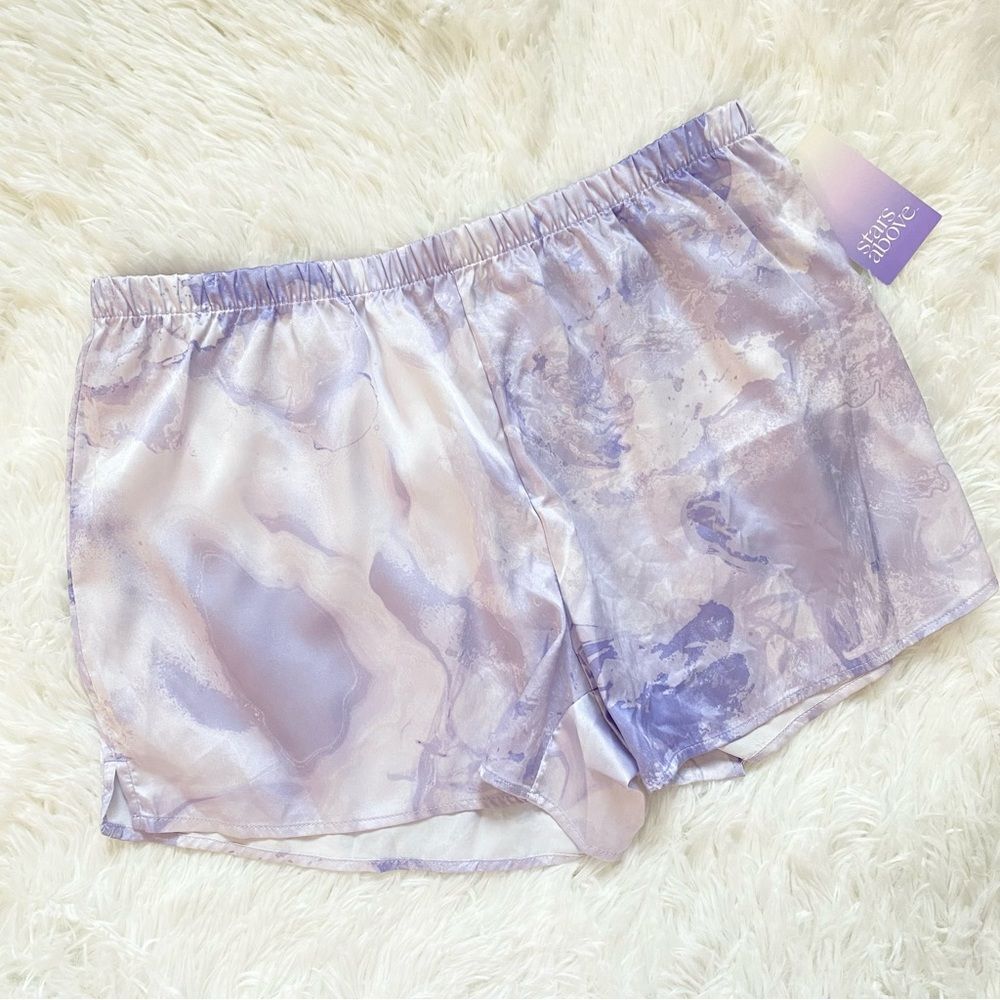 Stars Above Women's Marble Sleep Shorts - Lavender and Cream